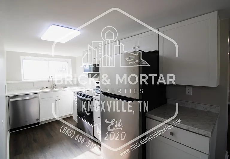 1008 E Harper Ave — Photo 7