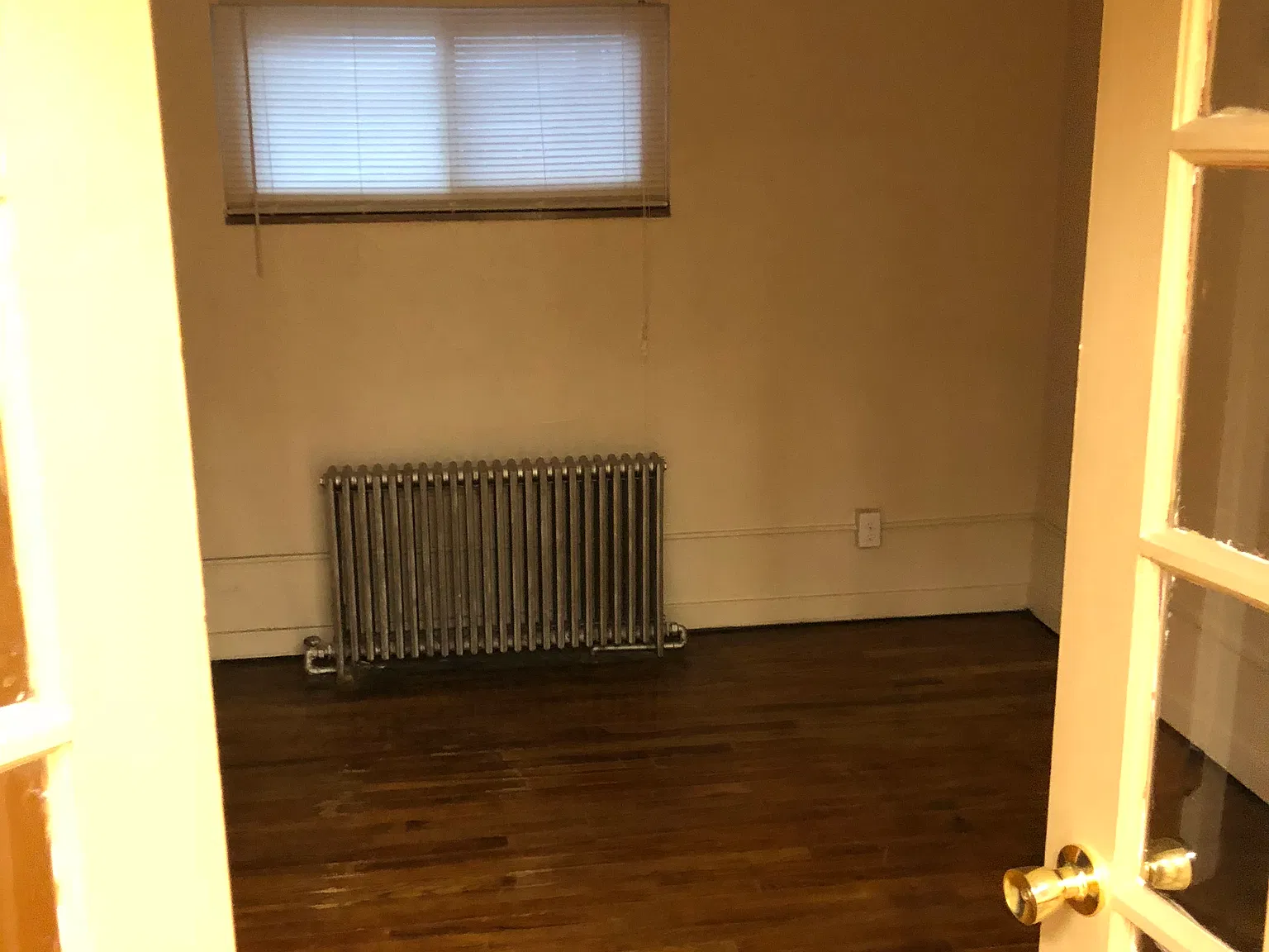 Studio, $1,500 — Photo 1