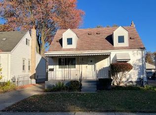 25300 Culver St, Saint Clair Shores, MI 48081
