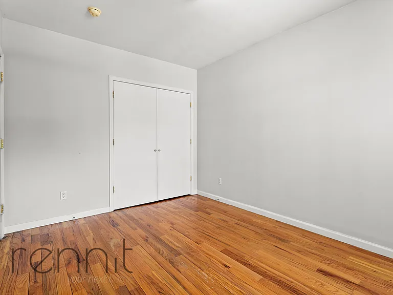 728A Rogers Ave #2F — Photo 5