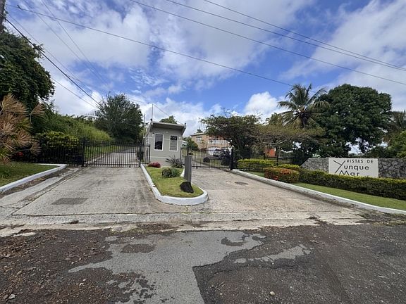 5th image of Urb Vistas De Yunque Mar 6 Calle #1