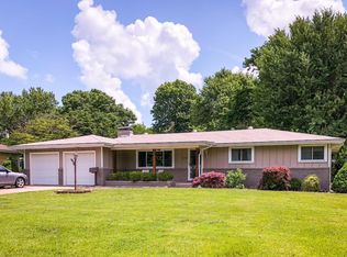 2012 S Arcadia Ave, Springfield, MO 65804