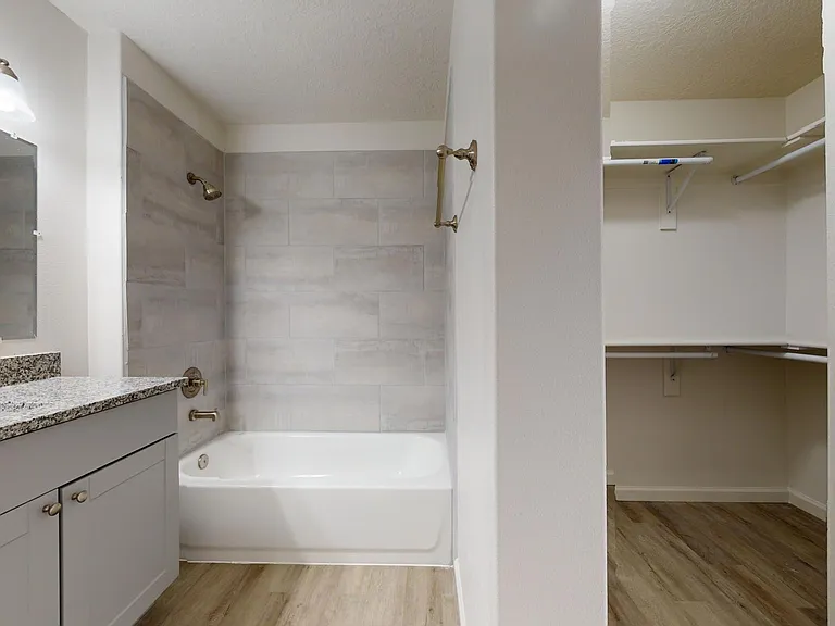 walk-in closet