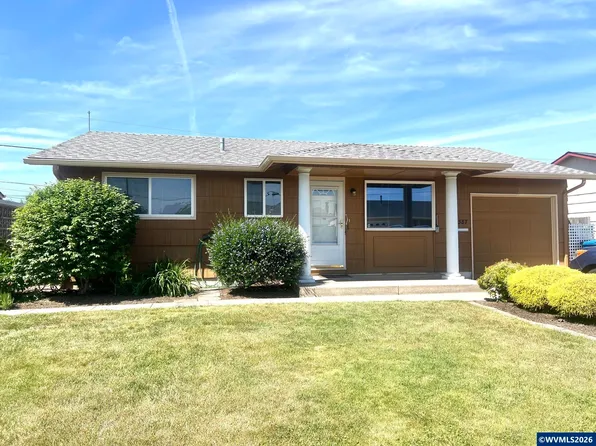 1387 Hampton Way, Woodburn, OR 97071