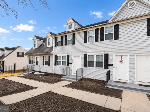 2512 Kent Village Dr, Hyattsville, MD 20785