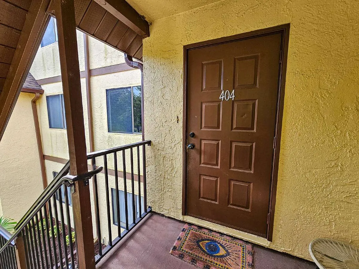 7821 Maplewood Dr #404 in Melbourne, FL 32904 — Photo 1