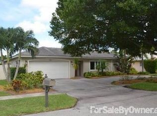 106 Orchard Ridge Ln, Boca Raton, FL 33431