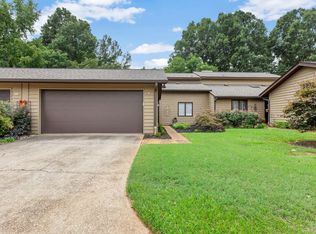 312 Skylark Cir, Greer, SC 29650