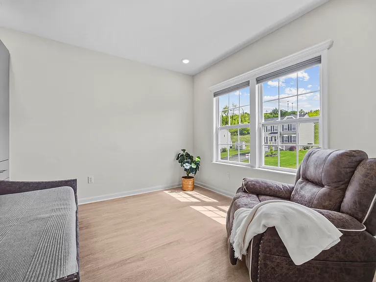 269 Lily Ridge Dr — Photo 15