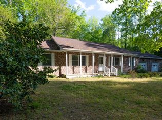 215 Holly Haven Rd, Weems, VA 22576