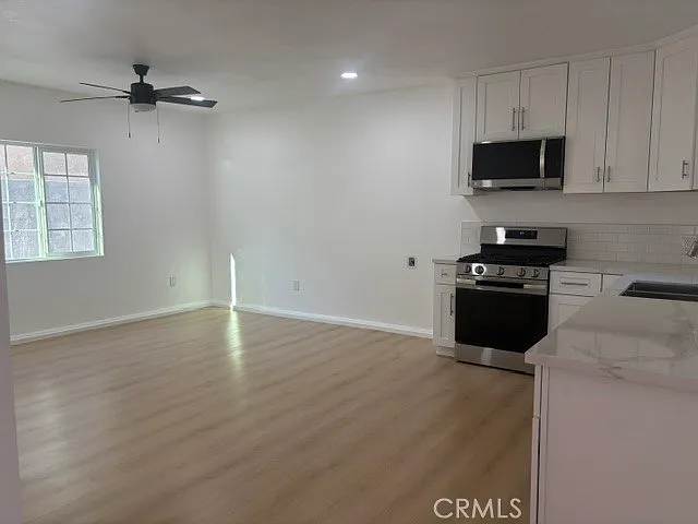 719 Circle City Dr #B — Photo 7