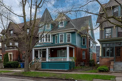 117 Bidwell Pkwy #3 Photo 1