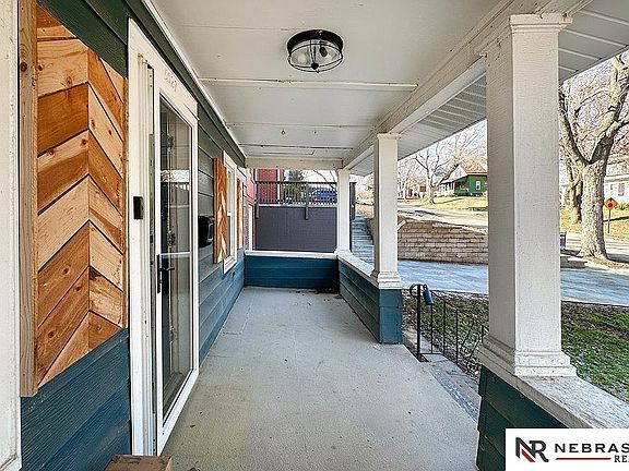 2nd image of 5027 Charles St