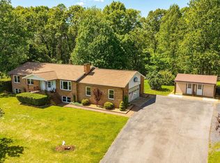 2061 Old Greenville Rd, Staunton, VA 24401