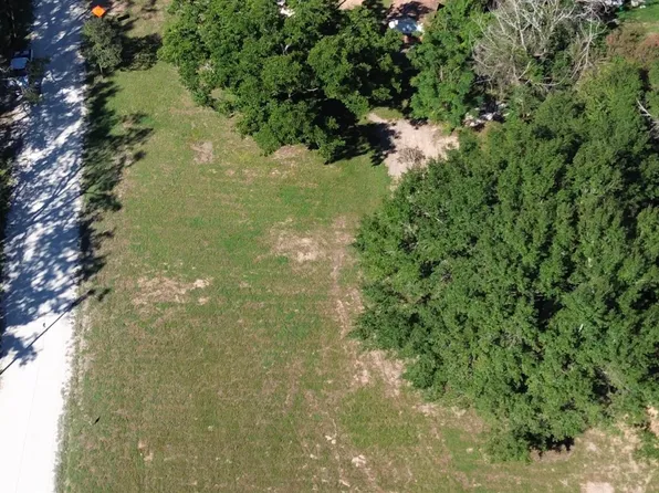 175 Holly St, Crockett, TX 75835