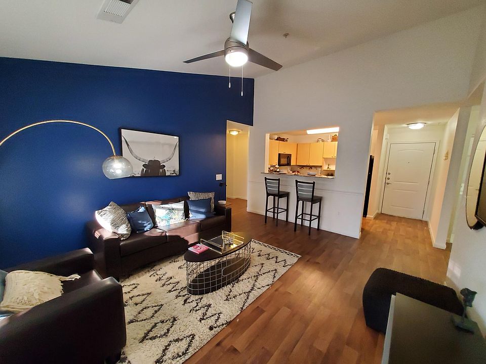 1st image of 1248 Sadler Dr
