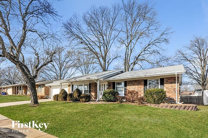 1st image of 2825 Flamewood Dr