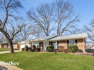 2825 Flamewood Dr, Saint Louis, MO