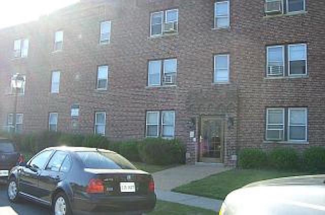 1st image of 4911 Newport Ave APT 12