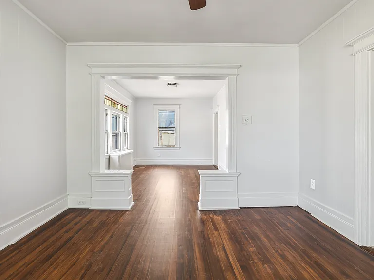152 Dekalb Ave — Photo 6
