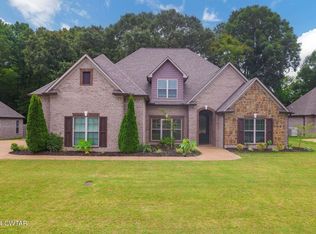 58 Rockwood Dr, Jackson, TN 38305