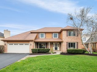 1716 Greene Ridge Dr, Naperville, IL 60565