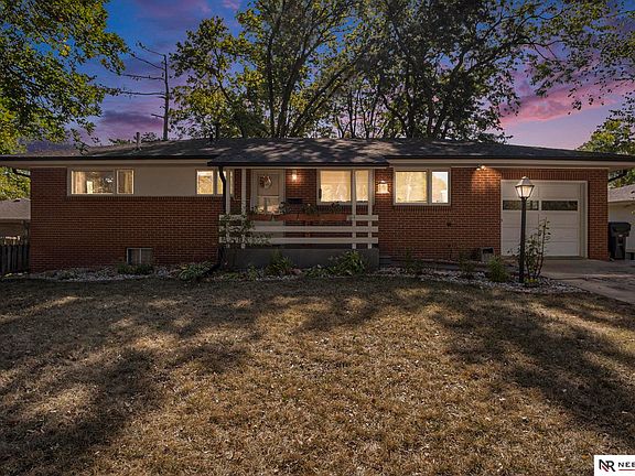 2nd image of 1813 Morningside Dr