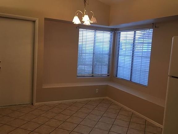 5th image of 5316 Walton Heath Ave