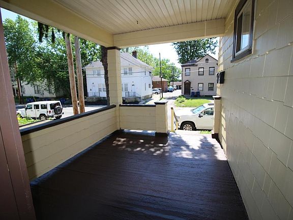 2nd image of 2690 Neil Ave