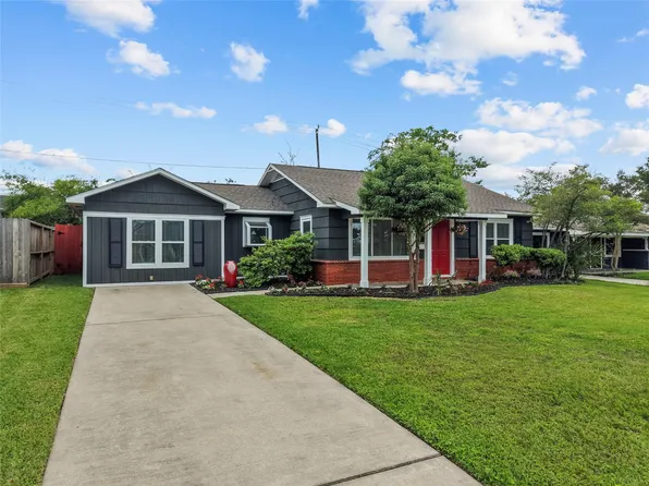 806 Nashua St, Houston, TX 77008