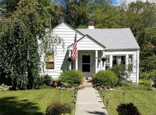 6 Walker Ave, Highland Falls, NY 10928