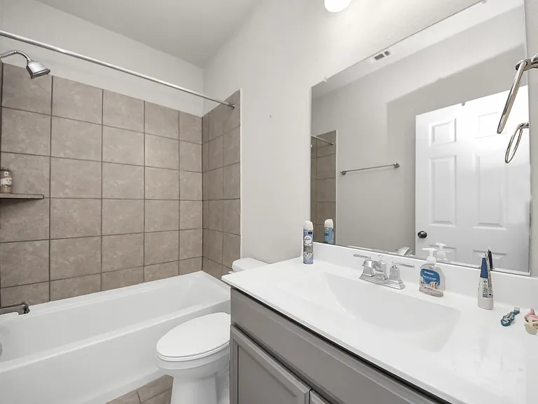 3402 Avondale View Dr — Photo 23