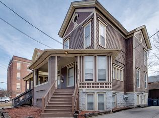 325 E Chicago St APT 1, Elgin, IL 60120