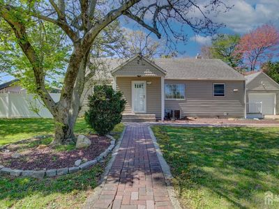 23 Serviss Ave, East Brunswick, NJ, 08816