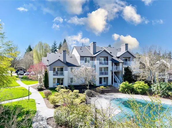 12303 Harbour Pointe Boulevard #EE304, Mukilteo, WA 98275