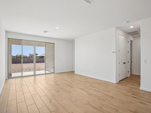 North Copper Canyon - Jasmine Interior Image 6