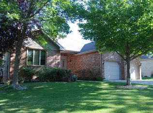 486 Senon Dr, Lemont, IL 60439