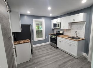 219-21 Woodland Ave #1, Syracuse, NY 13205