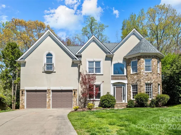 7627 Quail Park Dr, Charlotte, NC 28210