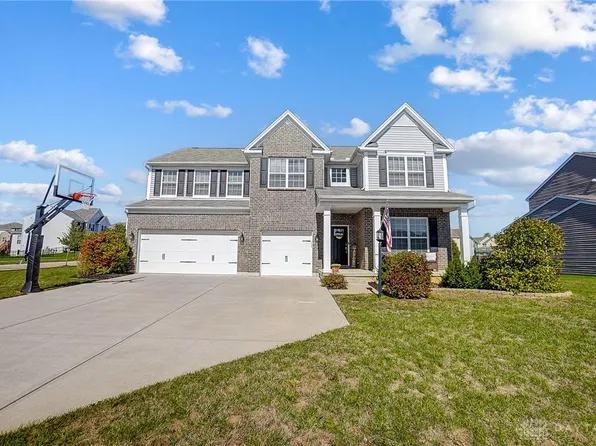 1560 Amberley Ct, Xenia, OH 45385