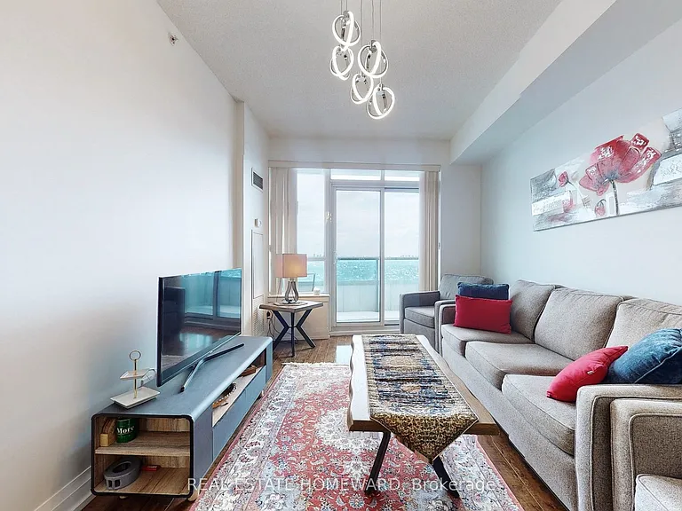 7161 Yonge St #2430 — Photo 8