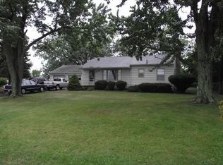 1459 E Carleton Rd, Adrian, MI 49221