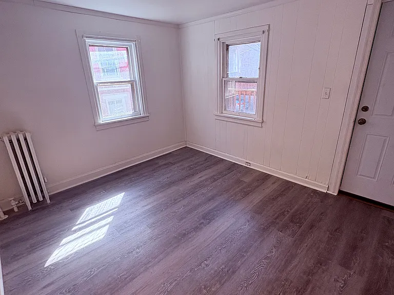 209 Briggs St — Photo 3