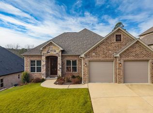 145 Ridgeview Trl, Maumelle, AR 72113