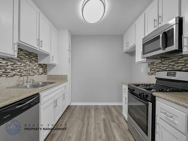 441 Nebraska Ave. — Photo 16