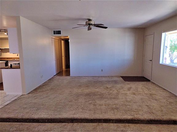 4th image of 2667 S Beverly Ln