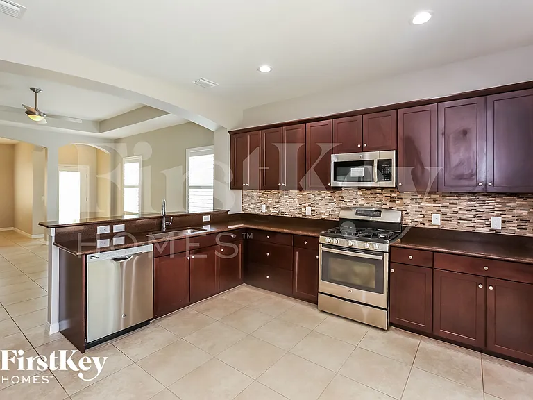 11438 Fort Lauderdale Pl — Photo 5
