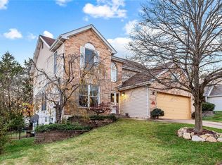 342 Summer Top Ln, Fenton, MO