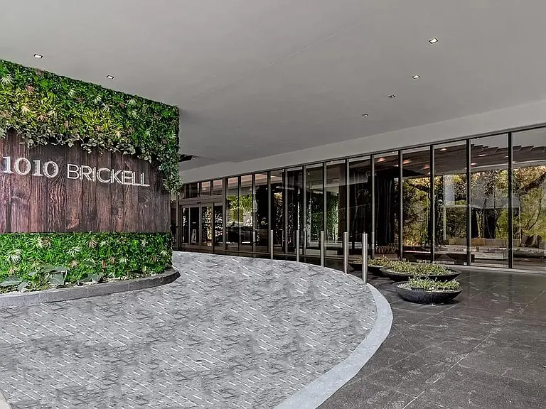 1010 Brickell Ave #2210 — Photo 20