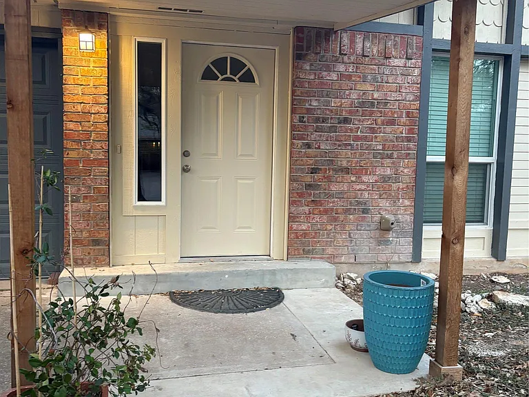 106 S Mount Rushmore Dr — Photo 21